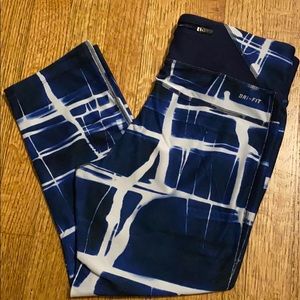 Nike running dri-fit crops